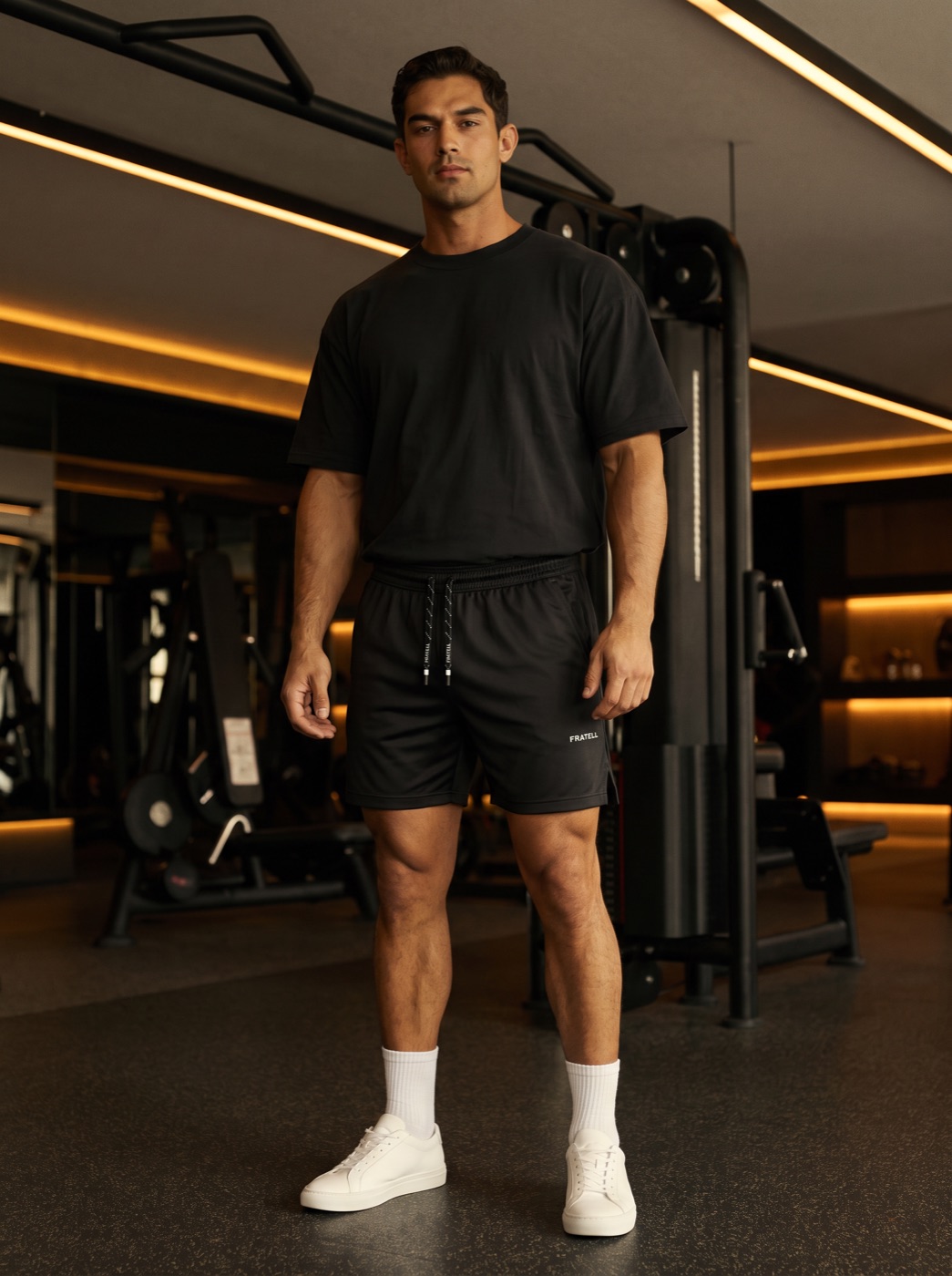 Training Shorts Herren in Schwarz, Entwurf